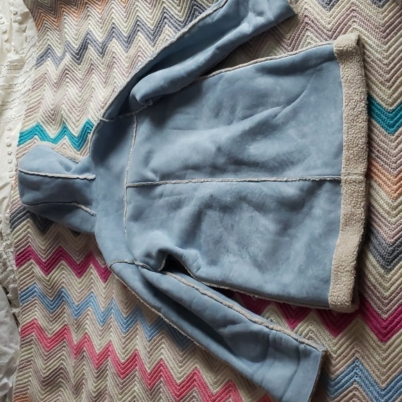 Dusty blue shearling faux leather parka size medium with toggles hooded medium - Picture 8 of 11